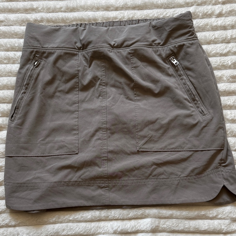 Athleta Charcoal Pencil Skirt with Zipper Pockets